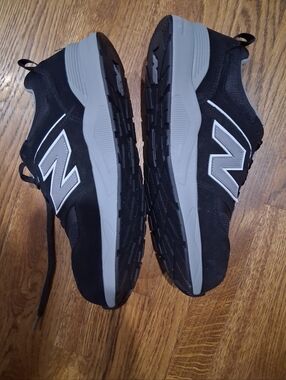 New Balance Men's Black & Gray Athletic Sneakers. Steel Toe. Sz. 12. BRAND NEW.